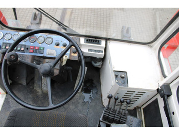 Carretilla elevadora diésel SveTruck 25120-42: foto 4