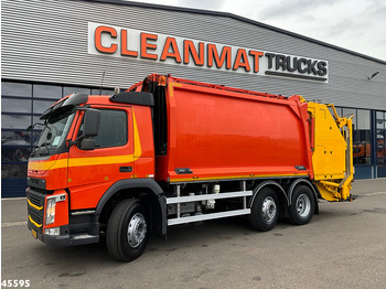 Camión de basura VOLVO FM 330