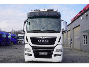 Camión chasis MAN TGX 35.580 E6 8x4/4 - 8.8m chassis frame: foto 3