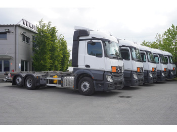 Camión portacontenedore/ Intercambiable MERCEDES-BENZ Actros 2545 6×2 MP5 / ADR AT / 12 units: foto 2
