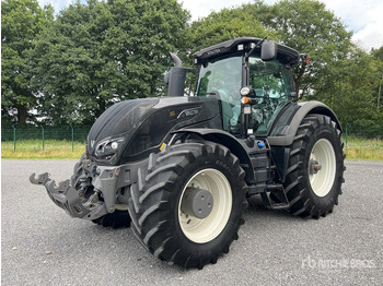 Tractor VALTRA S374