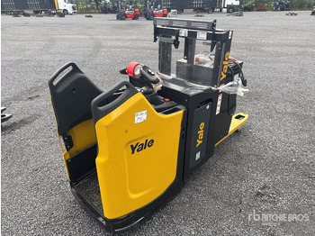 Apilador YALE