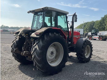 Tractor Massey Ferguson 8120 4WD Tractor: foto 3