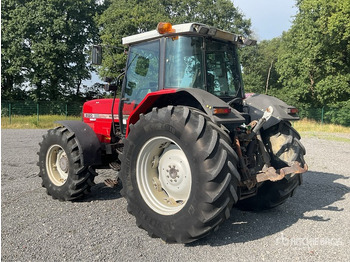 Tractor Massey Ferguson 8120 4WD Tractor: foto 4