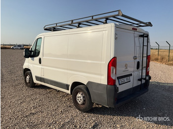 Furgoneta pequeña PEUGEOT Boxer