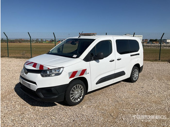 Minibús TOYOTA Proace
