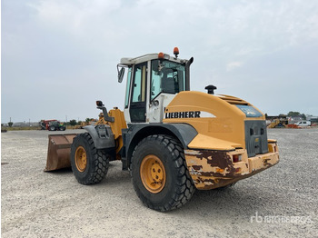 Cargadora de ruedas 2002 Liebherr L538 Pala gommata: foto 2