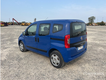 Furgoneta combi 2019 Fiat Qubo Autocarro furgonato: foto 3 Furgoneta combi 2019 Fiat Qubo Autocarro furgonato: foto 3