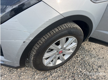 Coche 2019 Jaguar E-Pace D150 Automobile: foto 5