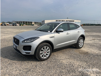 Coche 2019 Jaguar E-Pace D150 Automobile: foto 2