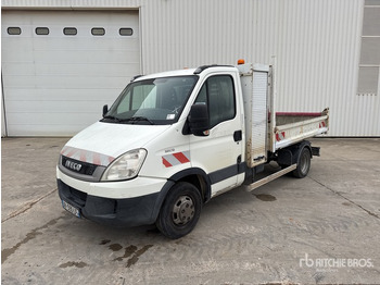 Furgoneta basculante IVECO Daily 35c13