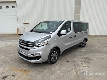 Minibús FIAT Talento