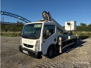 Camión con plataforma elevadora RENAULT Maxity