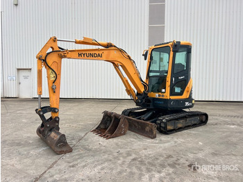 Miniexcavadora HYUNDAI