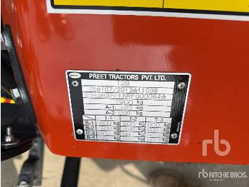 Tractor nuevo AVENGER 26H Tracteur Utilitaire (Non Utilis ...: foto 5