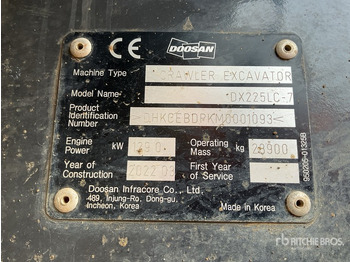 Excavadora de cadenas DOOSAN DX225LC-7