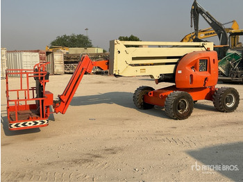 Plataforma articulada JLG