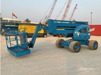 Plataforma articulada JLG