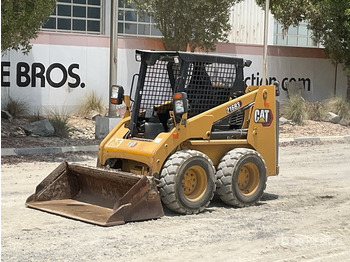 Minicargadora CATERPILLAR 216B3