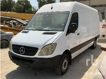 Camión caja cerrada MERCEDES-BENZ Sprinter 311
