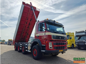 Camión volquete Terberg FM2000-T 8x8/6 Dagcab Euro5 - Kipper 20m³ - Milieu Kleppen - NaafReductie- LuchtGeveerd - 07/2026 APK: foto 2