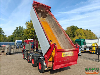 Camión volquete Terberg FM2000-T 8x8/6 Dagcab Euro5 - Kipper 20m³ - Milieu Kleppen - NaafReductie- LuchtGeveerd - 07/2026 APK: foto 4