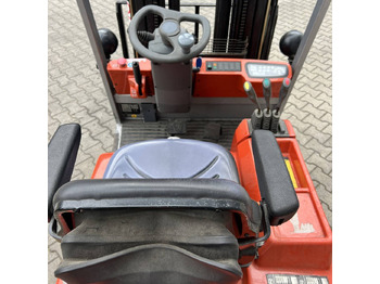 Carretilla elevadora eléctrica BT CBE18T: foto 3