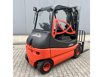 Carretilla elevadora eléctrica Linde E25S (336-03): foto 2