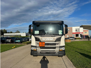 Camión cisterna nuevo SCANIA P370: foto 5