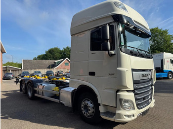 Camión portacontenedore/ Intercambiable DAF XF 480 6X2 SSC FAR BDF Retarder 2x AHK 7.82 Multiwechseler: foto 2