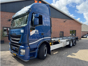 Camión portacontenedore/ Intercambiable IVECO Stralis 460