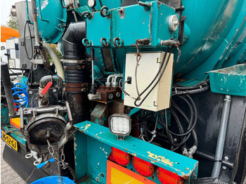 Semirremolque cisterna Veenhuis 36m3 RVS Mestoplegger Geijkte weging Nieuwe APK VMA Bemonstering 2x stuuras: foto 5 Semirremolque cisterna Veenhuis 36m3 RVS Mestoplegger Geijkte weging Nieuwe APK VMA Bemonstering 2x stuuras: foto 5