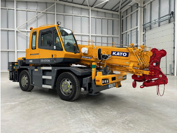 Autogrúa KATO