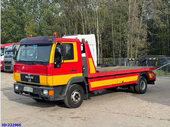Grua de remolque autos MAN 12.224