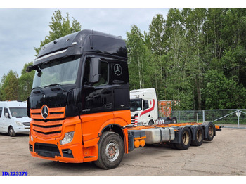 Camión chasis MERCEDES-BENZ Actros
