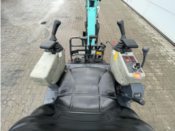 Miniexcavadora Kobelco SK10SR-2: foto 3