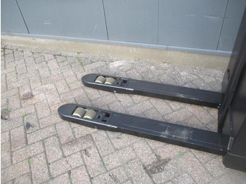 Apilador BT SWE 080L: foto 5 Apilador BT SWE 080L: foto 5