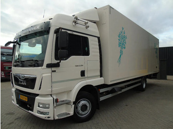Camión caja cerrada MAN TGM 12.250 + EURO 6 + LIFT: foto 2