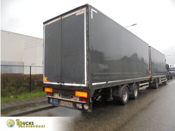 Remolque caja cerrada RENDERS