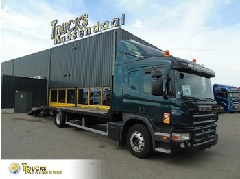 Camión portavehículos SCANIA P 270