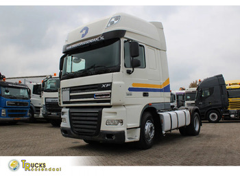 Cabeza tractora DAF XF 105 460