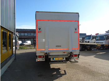 Camión caja cerrada Volvo FL 250 + euro 6 + lift + 12T: foto 4