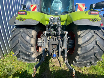 Tractor CLAAS Axion 850: foto 4