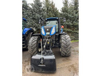 Tractor NEW HOLLAND T8