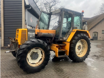 Tractor RENAULT 145.14: foto 2