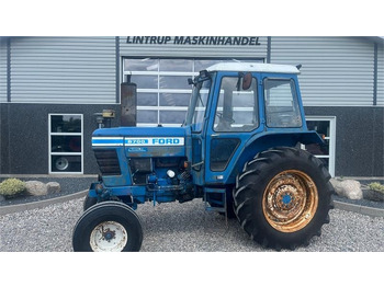 Tractor FORD