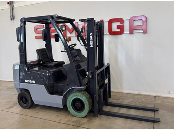 Carretilla elevadora NISSAN