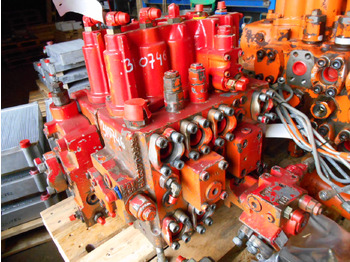 Válvula hidráulica para Maquinaria de construcción Hitachi 71471224: foto 2 Válvula hidráulica para Maquinaria de construcción Hitachi 71471224: foto 2