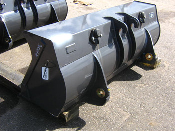 Cazo cargador NEW HOLLAND
