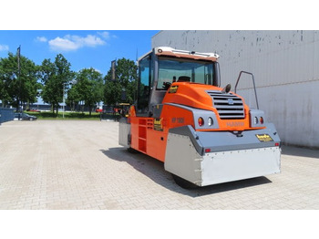 Rodillo de neumáticos Hamm HP 180 I: foto 4